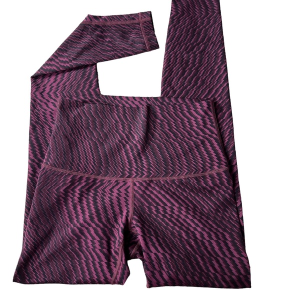 Lululemon Leggings - Picture 3 of 4